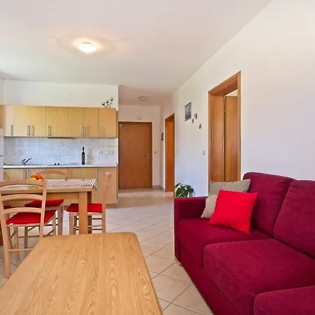Apartment Chiara Martinscica Exteriér fotografie